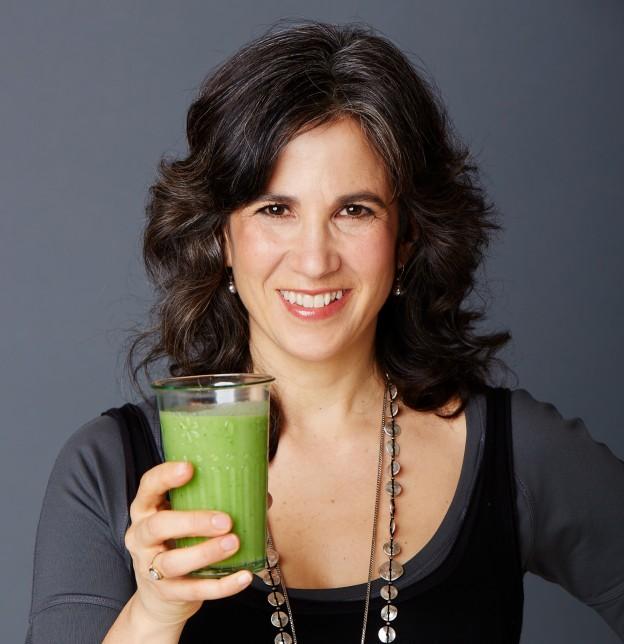 How to make my Green Smoothie Video Nina Manolson